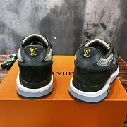 Louis Vuitton Sneakers Green - 6
