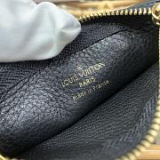 	 Bagsaaa Louis Vuitton Key Pouch Monogram Empreinte Black - M81234 - 12 x 7 x 1.5 cm - 4