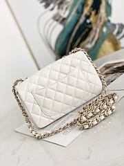 Bagsaaa Chanel Charm Flap Bag White - 20cm - 6