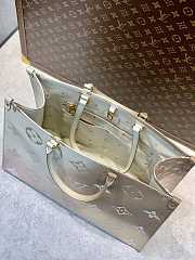 Bagsaaa Louis Vuitton Onthego MM Sunset Kaki - 35 x 27 x 14 cm - 2