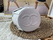 	 Bagsaaa Chanel 22S Backpack in White Caviar - 16 x 26 x 15 cm - 6