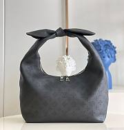 	 Bagsaaa Louis Vuitton Why Knot MM Black - 36 x 43 x 15 cm - 1