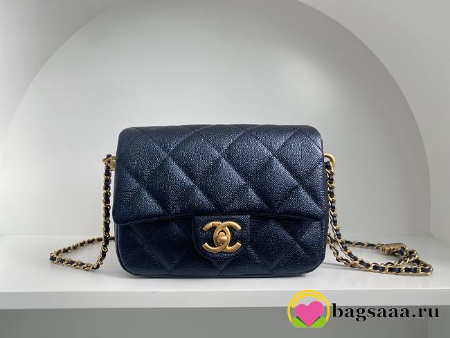 	 Bagsaaa Chanel Caviar Quilted Square Mini Navy Blue 21K - 19x13x17cm - 1