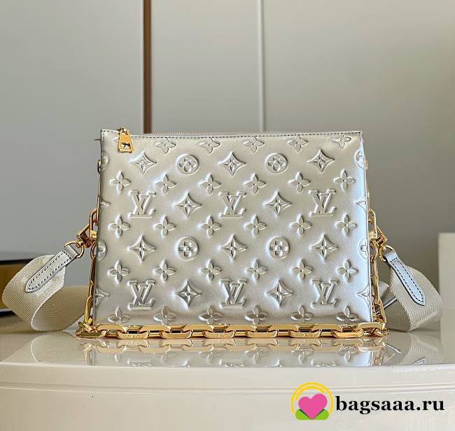 Bagsaaa Louis Vuitton Coussin PM Silver Color - 26 x 20 x 12 cm - 1