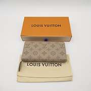 	 Bagsaaa Louis Vuitton Mahina Galet Zippy Wallet - 19.5 x 10.5 x 2.5 cm - 1