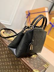 	 Bagsaaa Louis Vuitton Petit Palais Black Monogram Empreinte embossed cowhide - 29 x 18 x 12.5 cm - 2