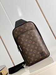 Bagsaaa Louis Vuitton Avenue Slingbag - 20 x 31 x 7 cm  - 4