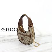 Bagsaaa Gucci GG Half Moon Shaped Mini Bag in Beige and ebony GG Supreme canvas - W22cm x H12.5cm x D5cm - 3