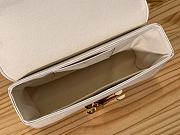 	 Bagsaaa Louis Vuitton Twist MM Bag White Epi grained - 23 x 17 x 9.5 cm - 6
