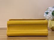 	 Bagsaaa Louis Vuitton Twist MM Bag Yellow Epi grained - 23 x 17 x 9.5 cm - 6