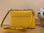 	 Bagsaaa Louis Vuitton Twist MM Bag Yellow Epi grained - 23 x 17 x 9.5 cm - 2