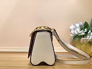 	 Bagsaaa Louis Vuitton Twist MM Bag White Epi grained with charm gold strap - 23 x 17 x 9.5 cm - 5