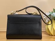 Bagsaaa Louis Vuitton Twist MM in black epi wwith flower charm strap - 23 x 17 x 9.5 cm - 2