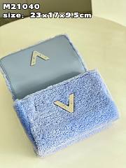 Bagsaaa Louis Vuitton Twist MM Fleece Jean Blue - 23 x 17 x 9.5 cm - 5