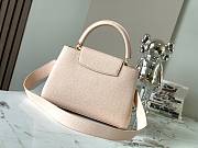	 Bagsaaa Louis Vuitton Capucines MM Bag Light Pink Taurillon leather With Chain Strap - 31.5 x 20 x 11 cm - 5