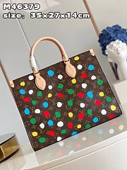 Bagsaaa Louis Vuitton Onthego MM YK Painted Dots texture with 3D effect - 35 x 27 x 14 cm - 6