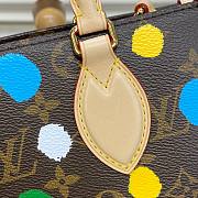 	 Bagsaaa Louis Vuitton Onthego PM YK Painted Dots texture with 3D effect - 25x19x11.5cm - 3