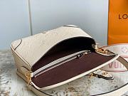Bagsaaa Louis Vuitton Diane Cream Bag - 23 x 16 x 8.5 cm - 4