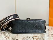 	 Bagsaaa Louis Vuitton Diane Black Bag - 23 x 16 x 8.5 cm - 6