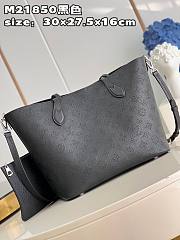 Bagsaaa Louis Vuitton Blossom MM Tote Black Bag - 30 x 27.5 x 16 cm - 2