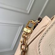 Bagsaaa Louis Vuitton Wallet on Chain Ivy Cream - 23.5 x 12.0 x 4.3cm - 6