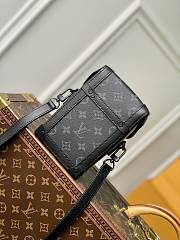 Bagsaaa Louis Vuitton Vertical Trunk Wearable Wallet - 10.7x17.5x6.8cm - 3