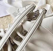 	 Bagsaaa Givenchy Kenny White Bag - 32x22x17cm - 5
