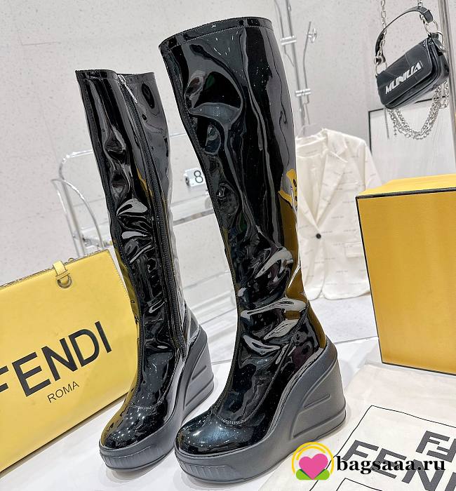 Bagsaaa Fendi Patent Leather Long Black Boot - 1