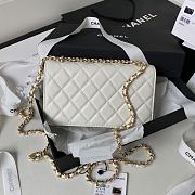 	 Bagsaaa Chanel WOC White Caviar Leather - 19cm - 4