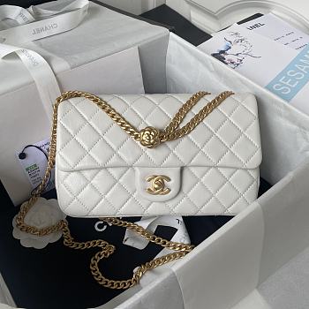 Bagsaaa Chanel Flap Bag Flower Chain White Bag - 14.5X23.5X7cm