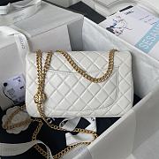 Bagsaaa Chanel Flap Bag Flower Chain White Bag - 14.5X23.5X7cm - 6