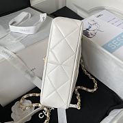 Bagsaaa Chanel Small Flap Bag Lambskin White - 21X14X7cm - 2