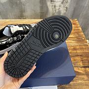 	 Bagsaaa Nike x Dior Dunk Low White and Black Sneakers - 4