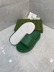 	 Bagsaaa Gucci Interlocking G Slides Green - 3