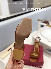 	 Bagsaaa Valentino Brown Sandals - 3