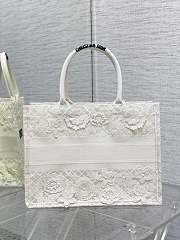 	 Bagsaaa Dior Medium Book Tote White Multicolor D-Lace Embroidery with 3D Macramé Effect (36 x 27.5 x 16.5 cm) - 5