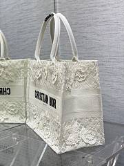 	 Bagsaaa Dior Medium Book Tote White Multicolor D-Lace Embroidery with 3D Macramé Effect (36 x 27.5 x 16.5 cm) - 3