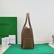 	 Bagsaaa Bottega Veneta Arco Tote Brown Bag - 36*24*12cm - 4