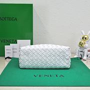 	 Bagsaaa Bottega Veneta Andiamo Medium white leather tote bag - 19*25*10.5cm - 5