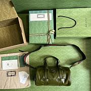 Bagsaaa Gucci Small duffle bag with tonal Double G Forrest Green - 28.5x 16x 16cm - 6