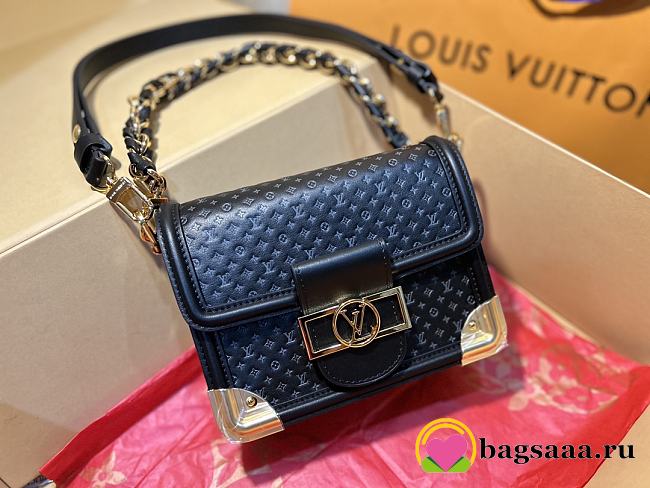 Bagsaaa Louis Vuitton Dauphine MM Black Calfskin - 17 x 25 x 10.5 cm - 1