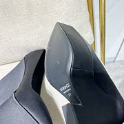 	 Bagsaaa Versace Black Heel - 6