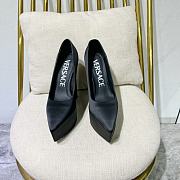 	 Bagsaaa Versace Black Heel - 2