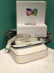 Bagsaaa Prada Crossbody leather white bag -  23*18*5cm - 5