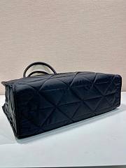 Bagsaaa Prada Re-Nylon shopping bag with topstitching - 45*34*15cm - 2