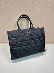 Bagsaaa Prada Re-Nylon shopping bag with topstitching - 45*34*15cm - 6