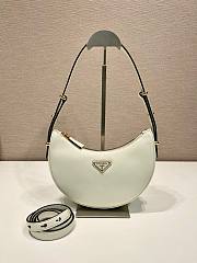 	 Bagsaaa Prada White Leather shoulder bag - 22.5*18.5*6.5cm - 1