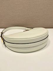 	 Bagsaaa Prada White Leather shoulder bag - 22.5*18.5*6.5cm - 6