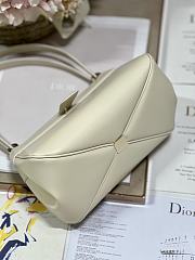 	 Bagsaaa Dior Small Key Dusty Ivory Box Calfskin Bag - 22 x 12.5 x 12cm - 2