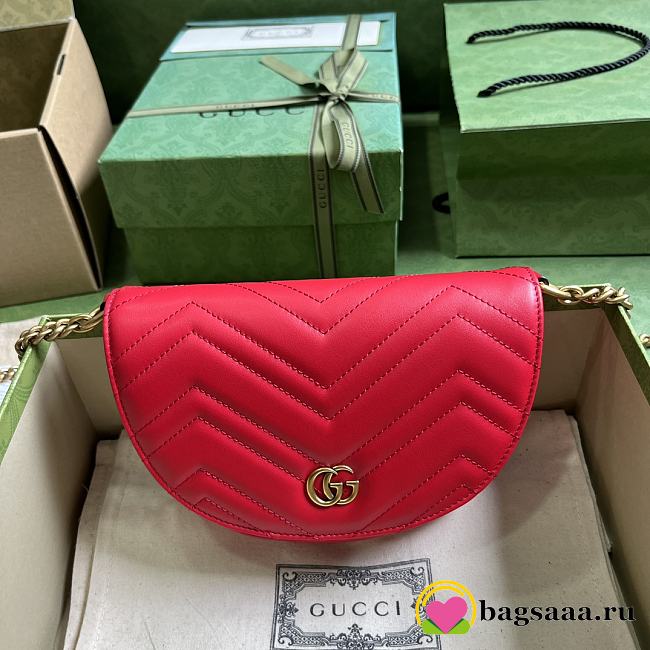 	 Bagsaaa Gucci GG Marmont matelassé chain mini red bag - 20x14.5x4cm - 1